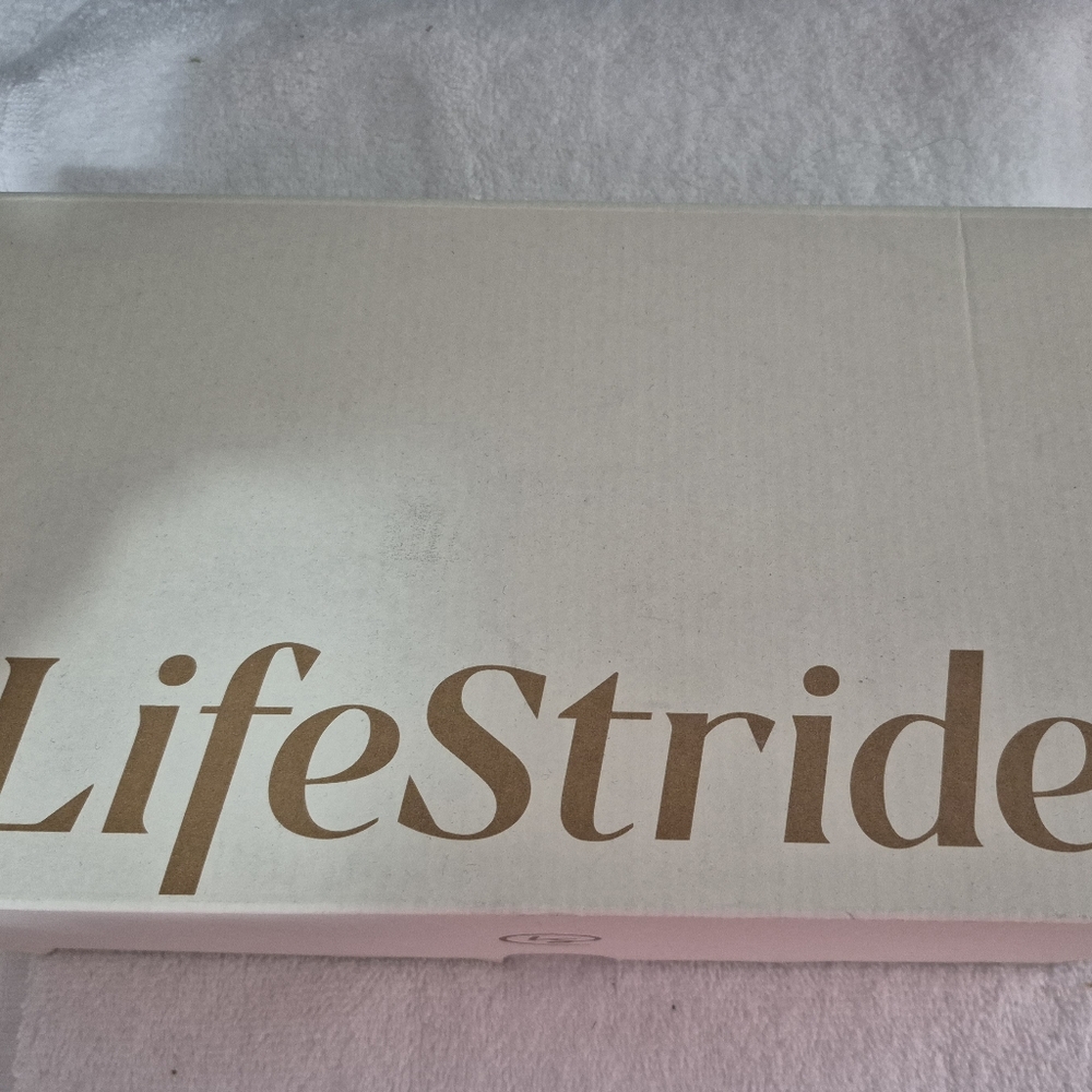 Life Stride Annalise Slingback Pump Black Fabric - Picture 3 of 3